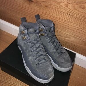 Air Jordan’s retro 12s wolf gray/ dark gray suede